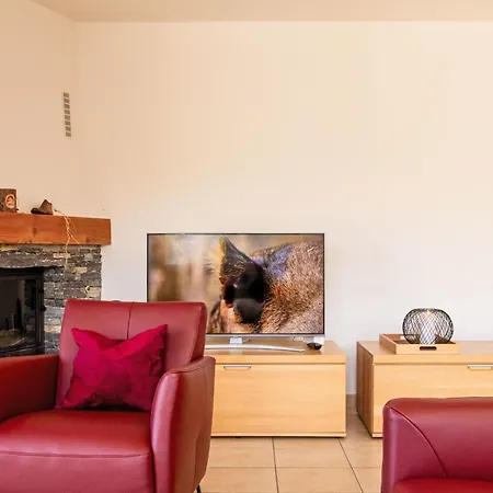 Grands Ducs 101g By Interhome *