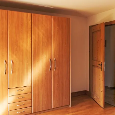 Grands Ducs 101g By Interhome 넨다즈